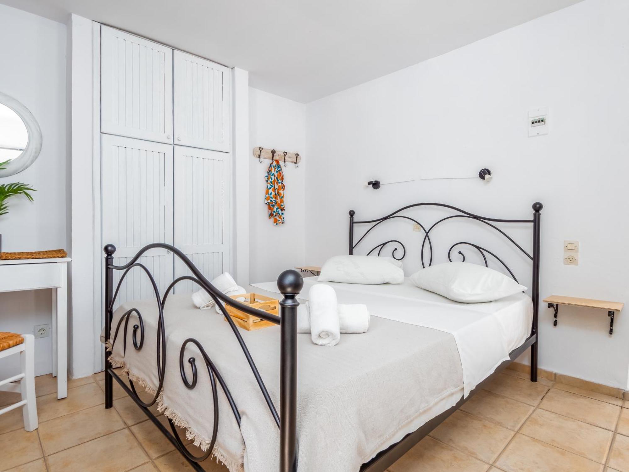 Lappa Apartments Aryiroúpolis Екстериор снимка